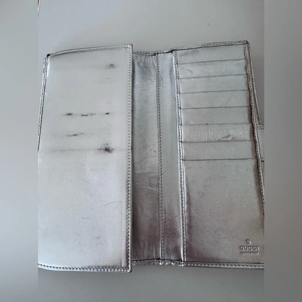 Gucci Silver Continental Wallet. - Picture 4 of 9